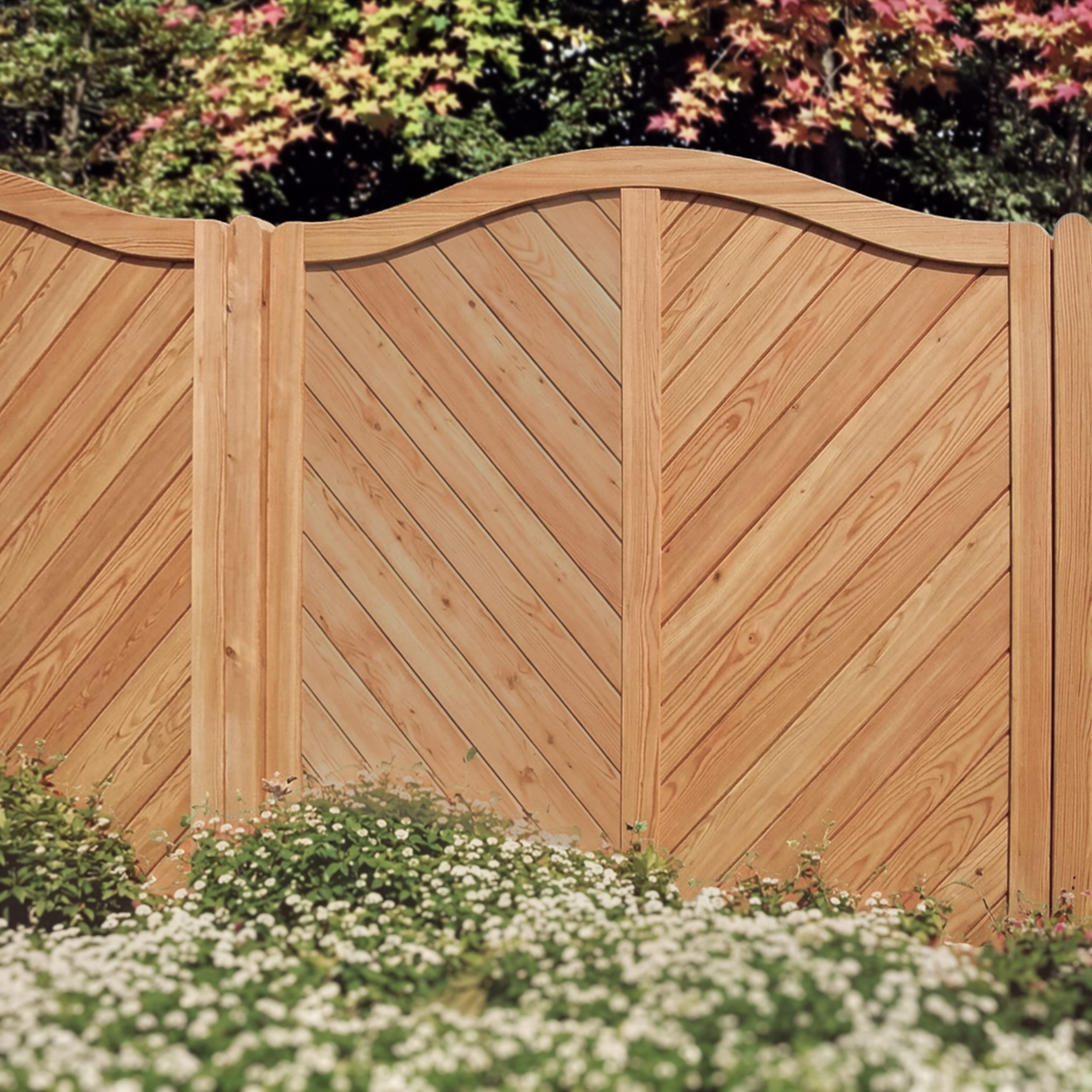 Massivzaun Giardino mit Schweifbogen, R. 45 x 90 mm,  Füllung 18 x 120 mm, Lärche