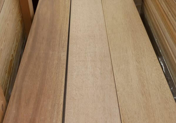Meranti Konstruktionsholz, 27 x 140 mm