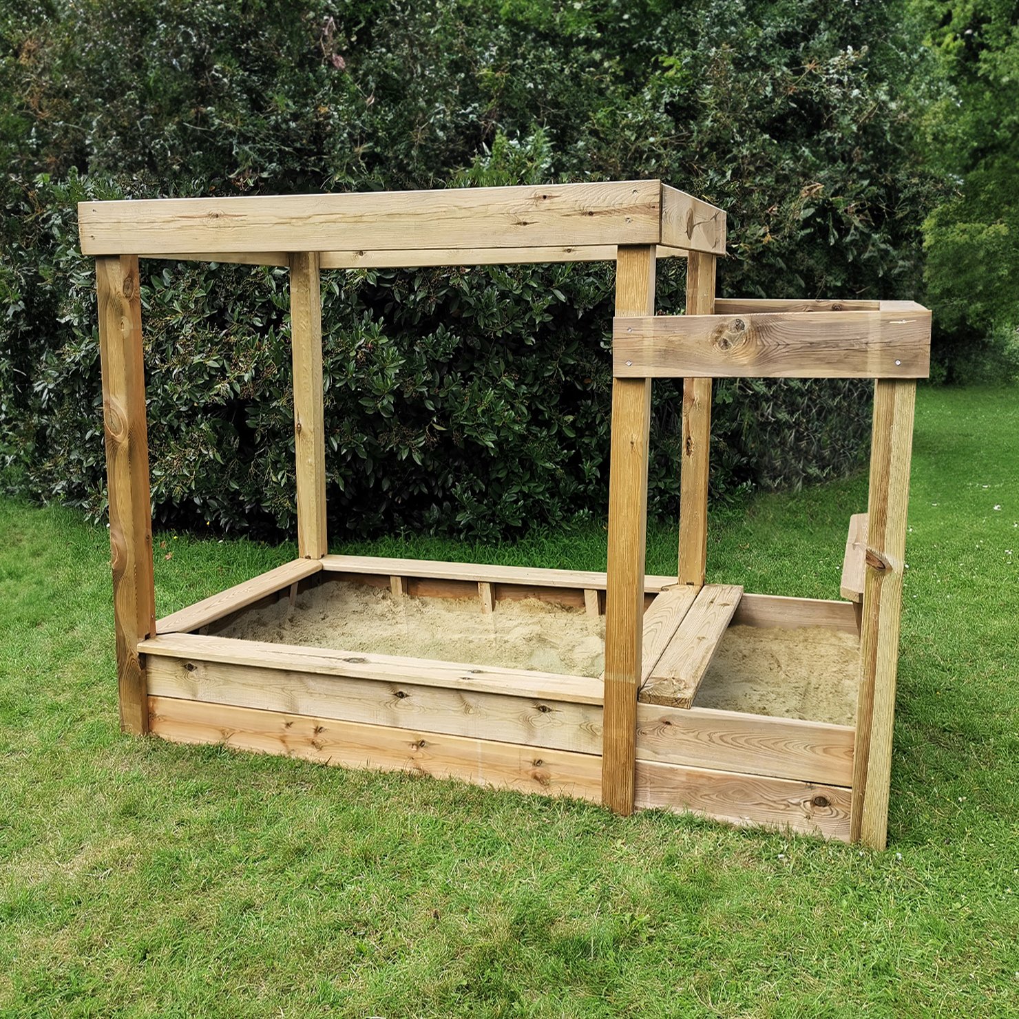 Sandkasten Manni – 240 x 128 x 155 cm