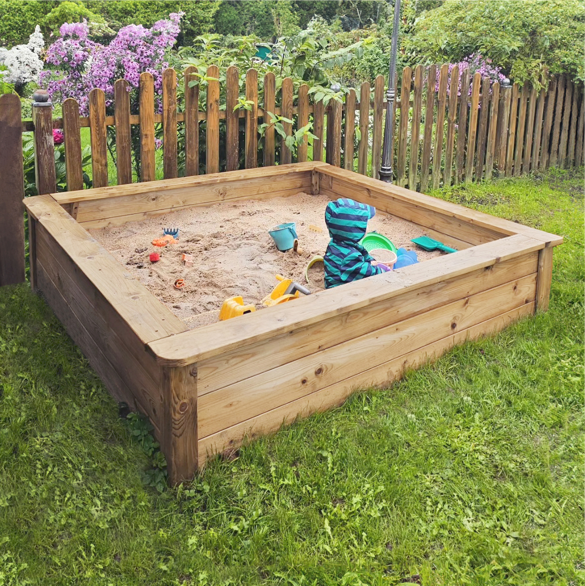 Sandkasten Paula aus Fichte – 46 cm hoch