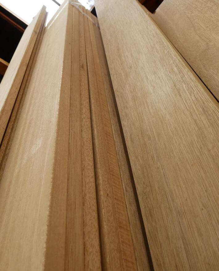 Meranti Konstruktionsholz, 27 x 190 mm